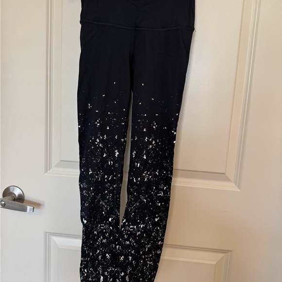 Lululemon Wunder Under Black/Silver Splatter Leggings Size 2 - Picture 4 of 7